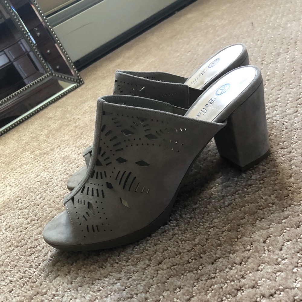 Bella Vita Lark Slide Sandal